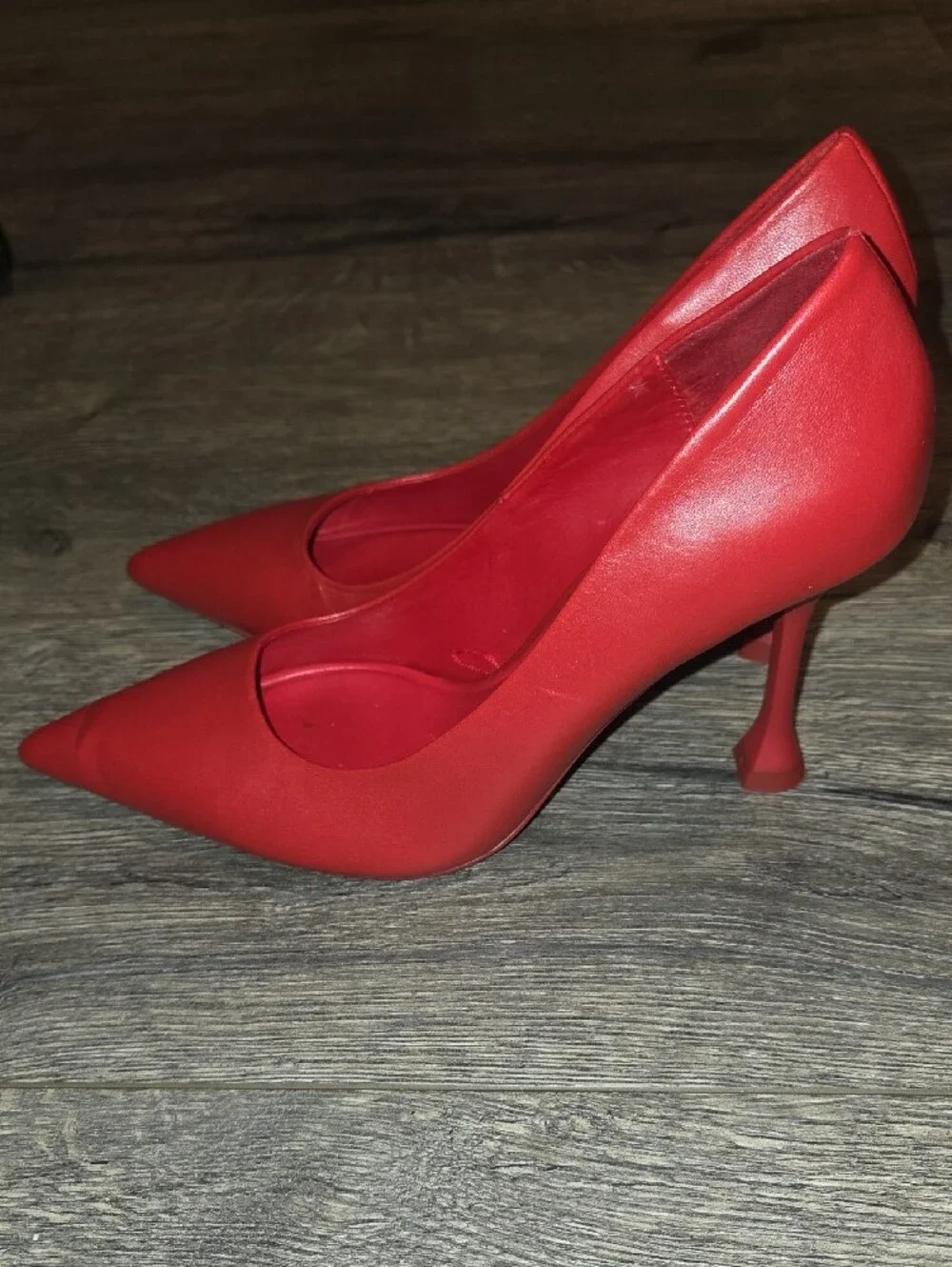 ZARA Red Pointed Leather High Heels - Classic Pumps